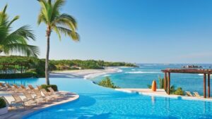 Luxury resort day pass homes and condos for sale Puerto Vallarta