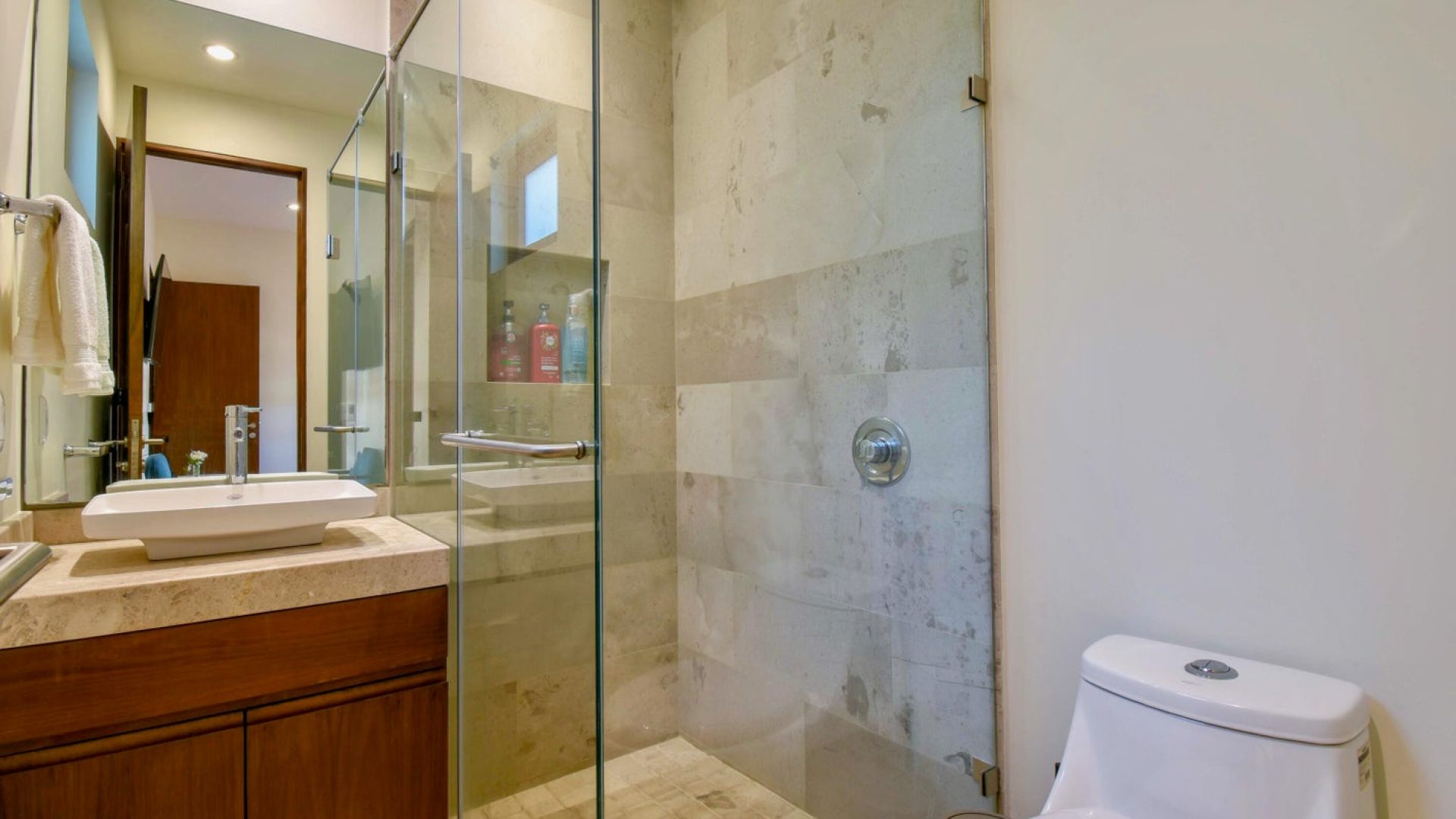 20240129200918036787000000-o