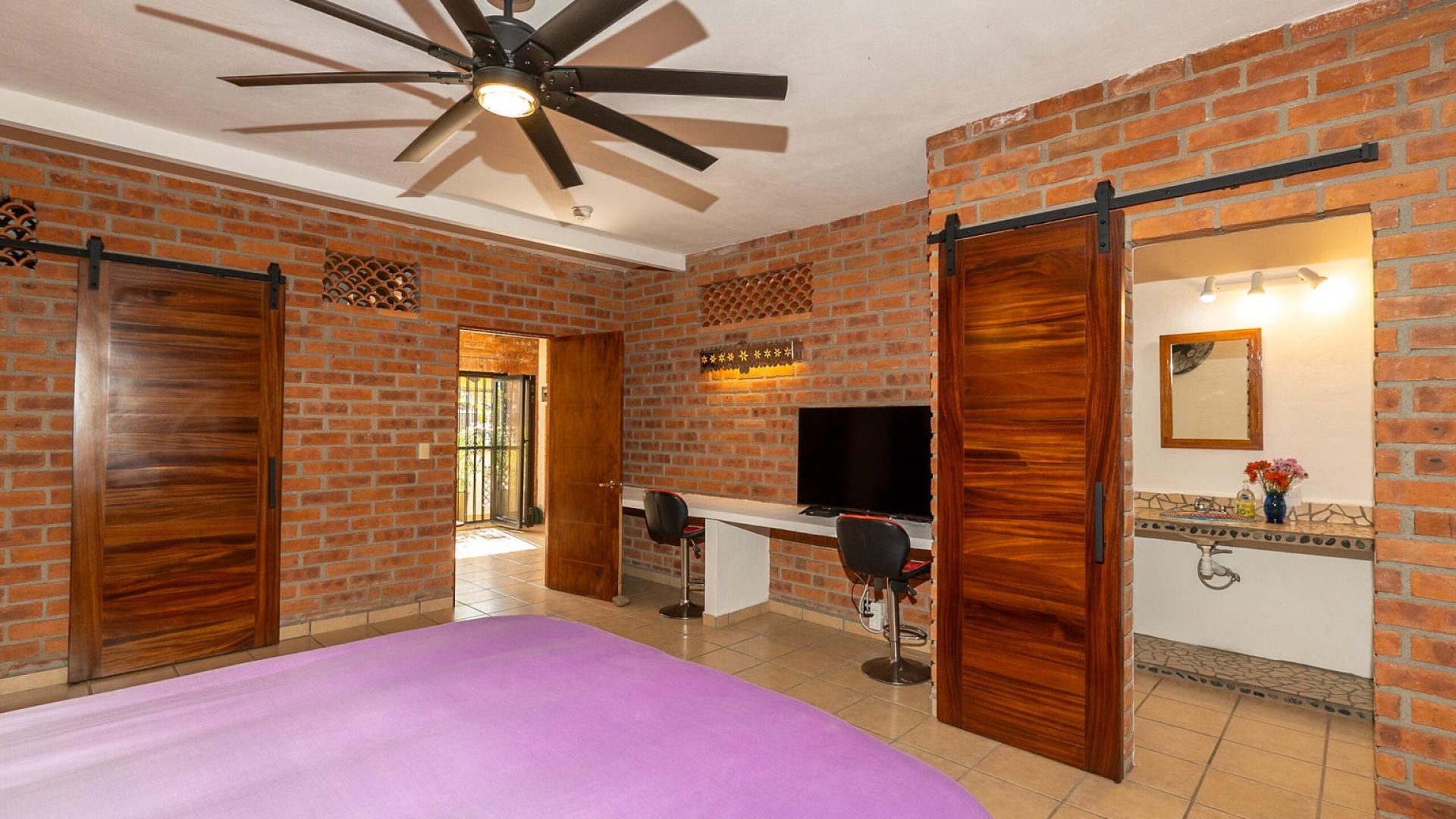 20241213215955673000000000-o