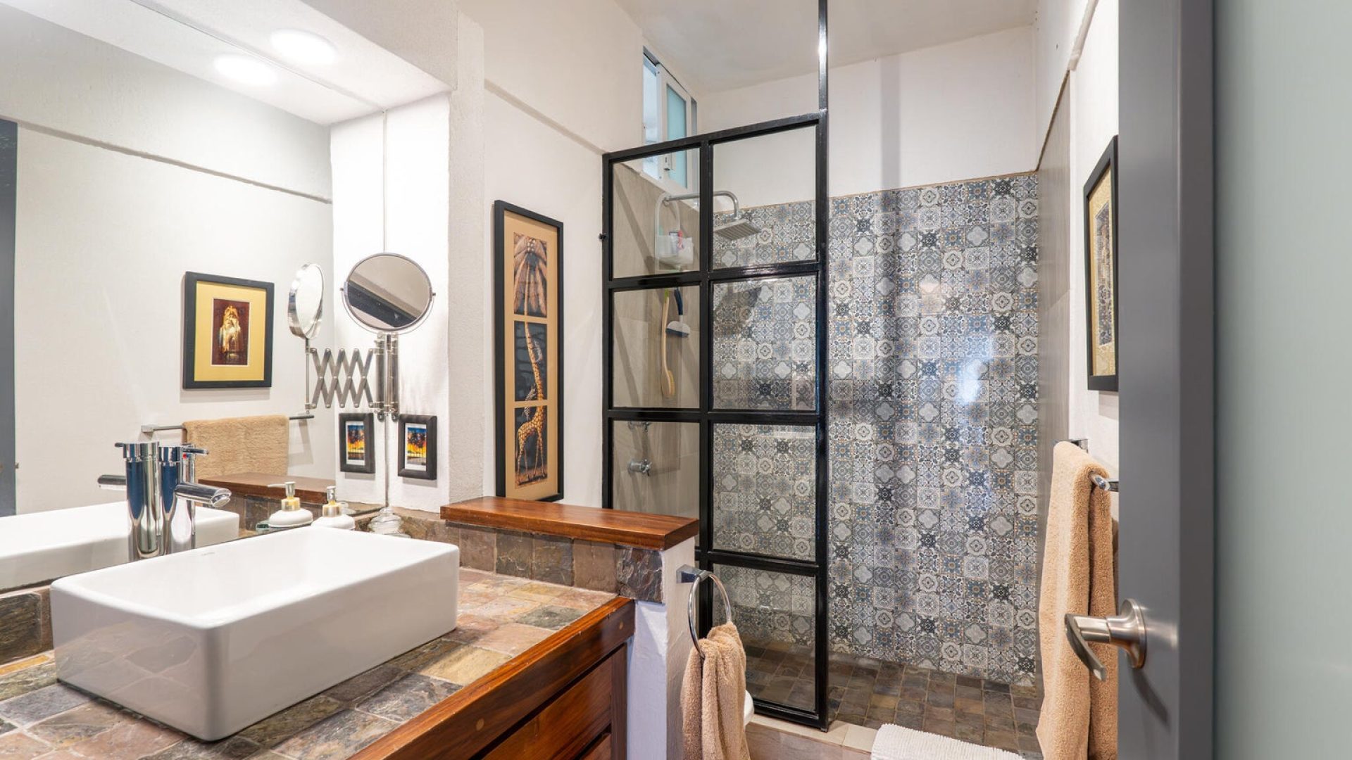 20241224212108600165000000-o